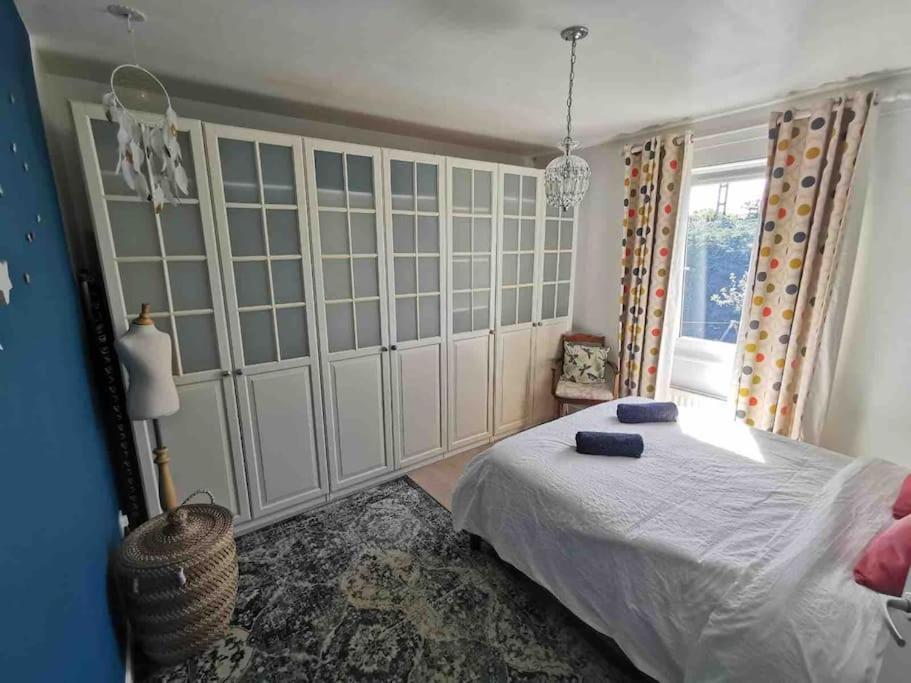 3 Bedroom Well Connected Family Home Free Parking Edinburg Exteriör bild