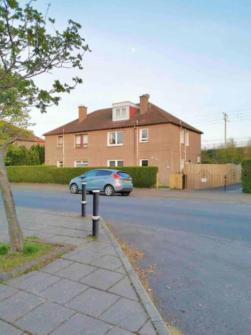 3 Bedroom Well Connected Family Home Free Parking Edinburg Exteriör bild